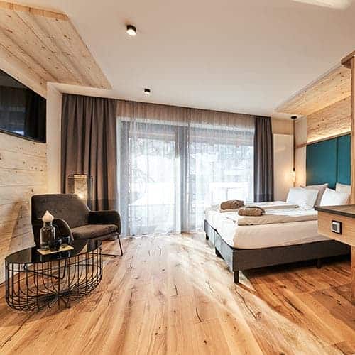 Hotelzimmer der Kategorie Landlust Zirbe Deluxe