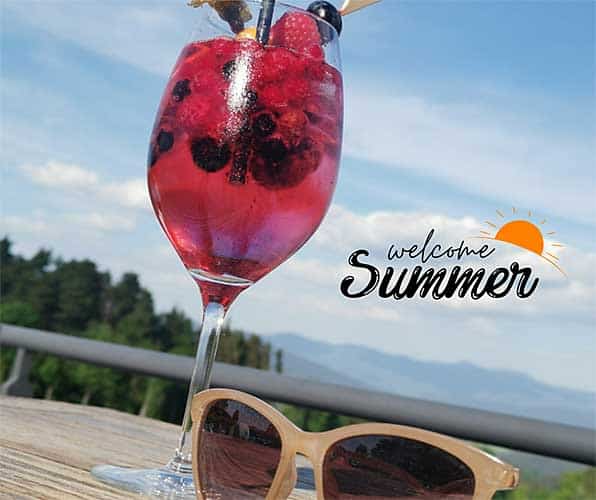 Sommerurlaub im 4 Sterne Wellnesshotel Bayrischerwald